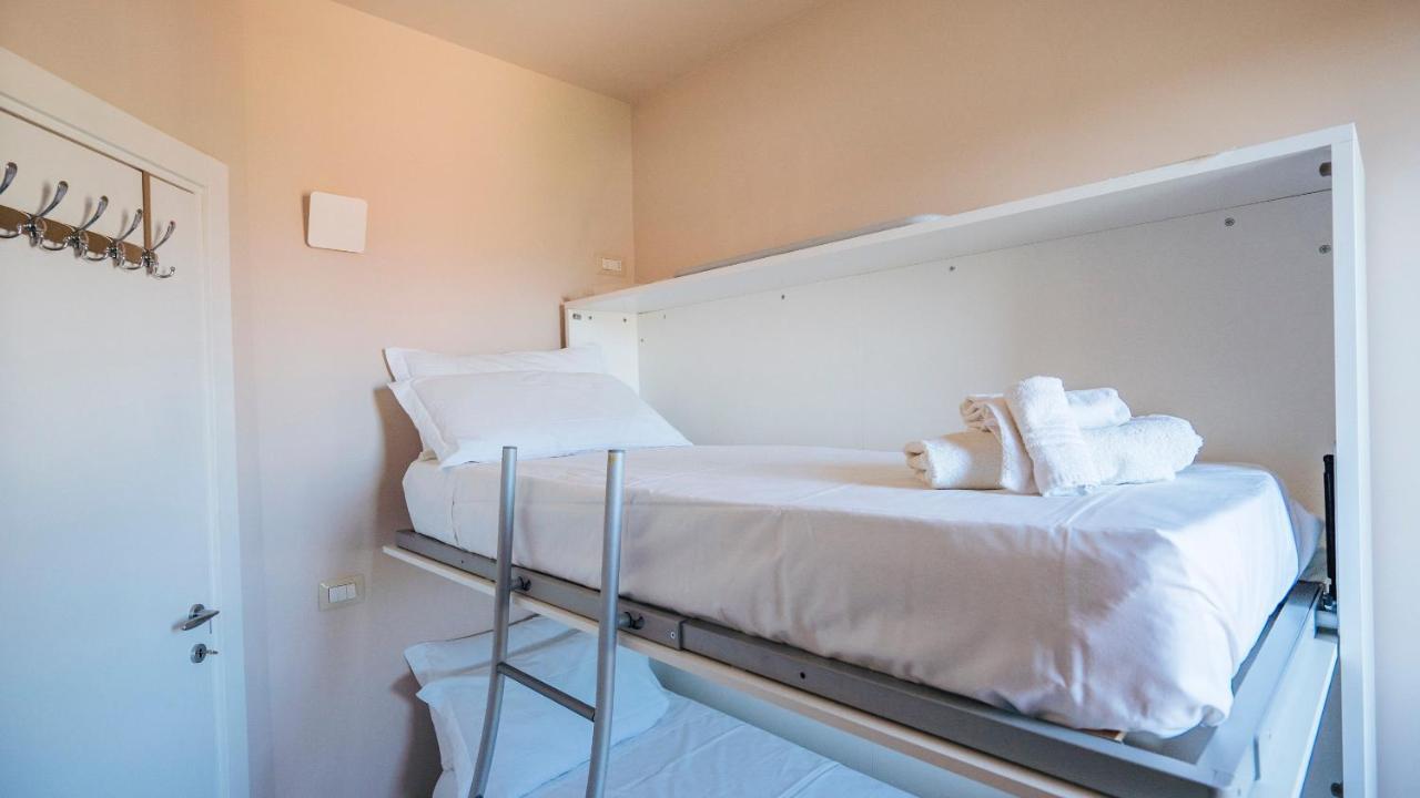 Maison Olga - Incantevole Nuovo Trilocale Vista Mare Con Parcheggio Borghetto Santo Spirito Eksteriør billede